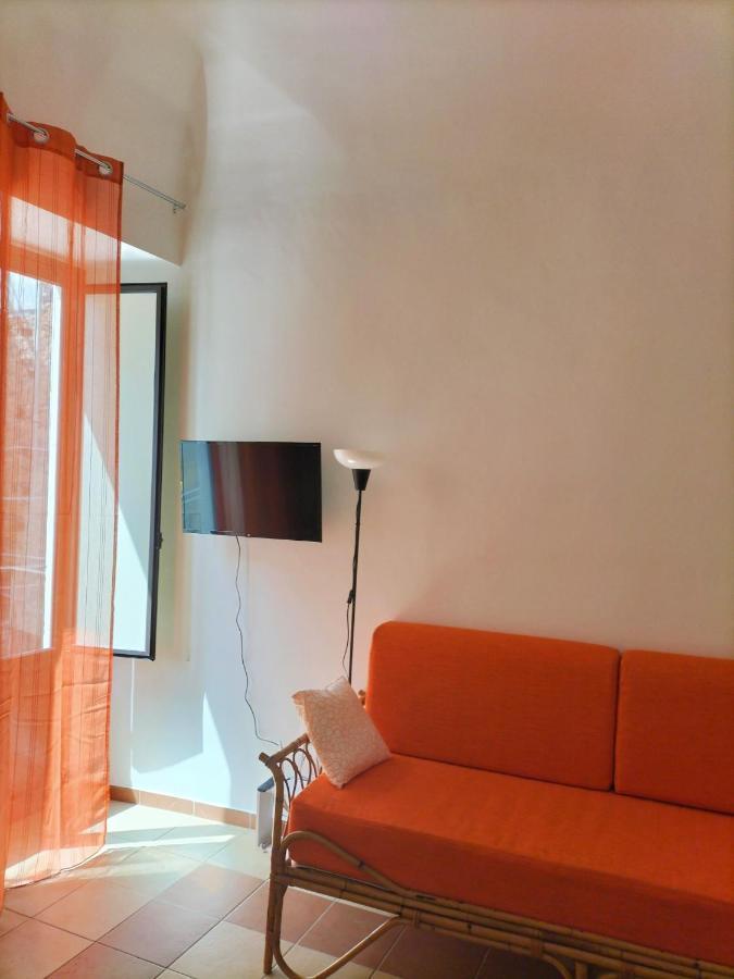 Odeon Homes Katanya Dış mekan fotoğraf