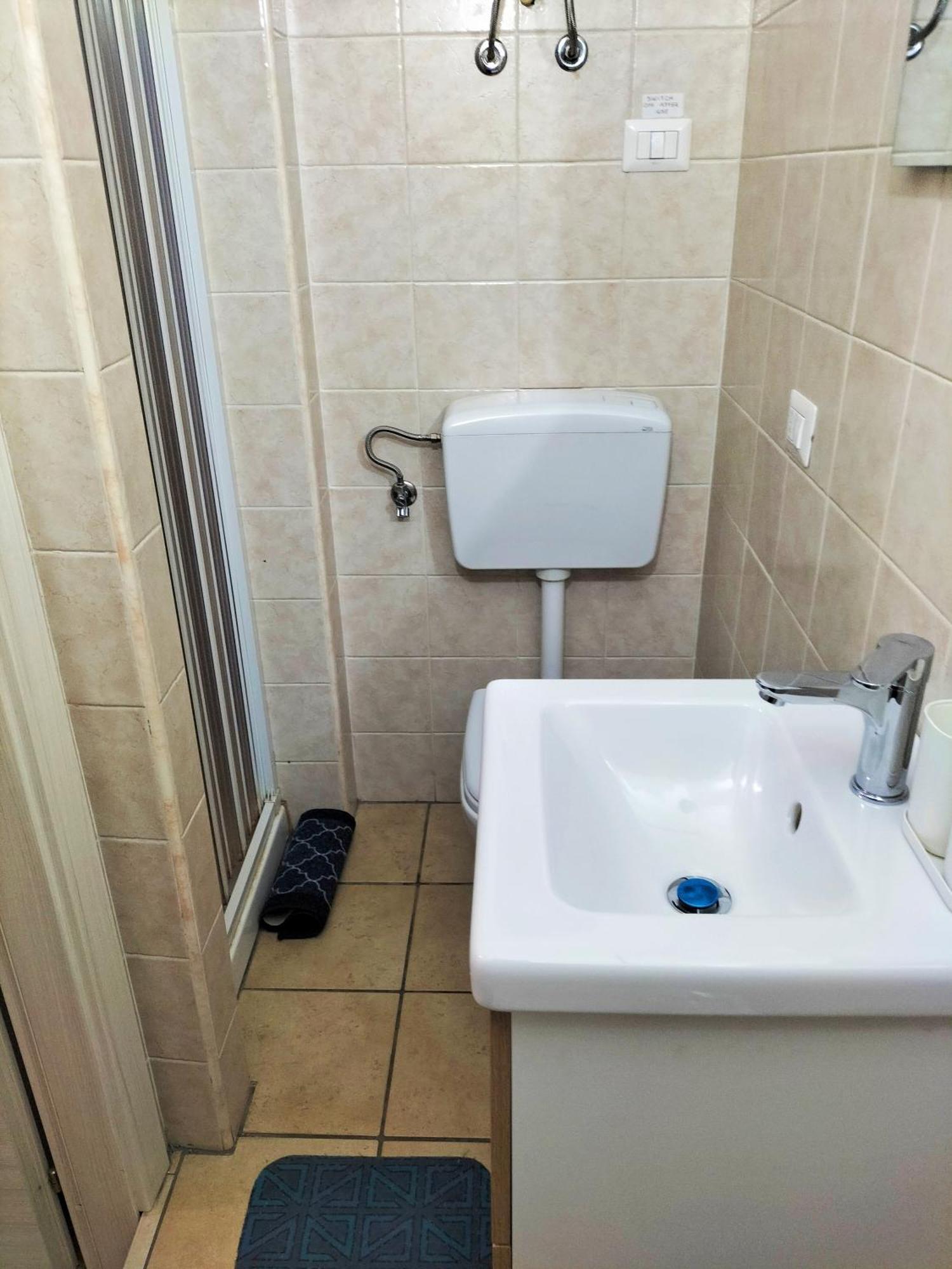 Odeon Homes Katanya Oda fotoğraf